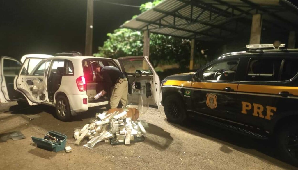 Motorista ‘sincerão’ é parado na BR-277 e confessa carregar droga