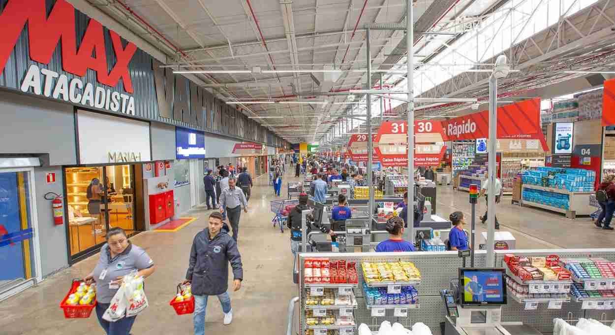 Muffato abre 100 empregos em Foz do Iguaçu para início imediato