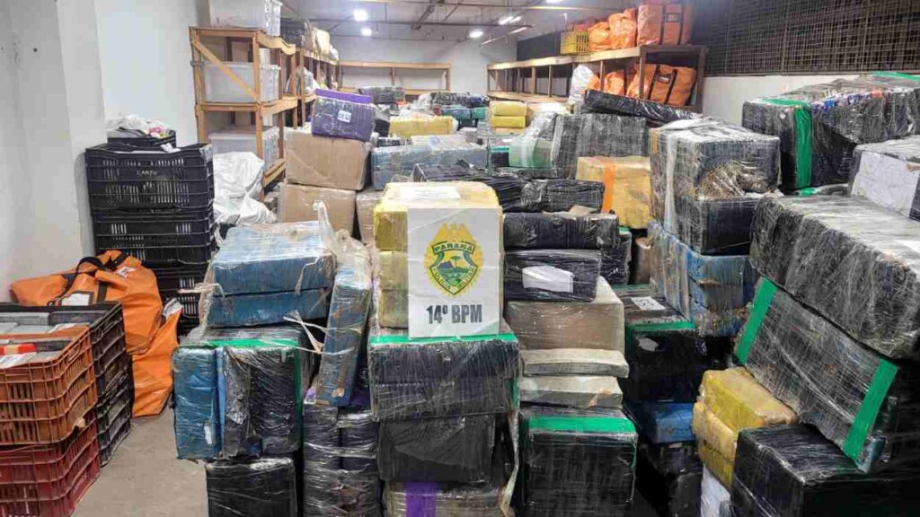 Polícia Militar confisca 8 toneladas de maconha em Foz do Iguaçu
