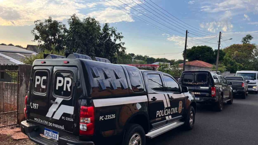 Polícia desmonta quadrilha acusada de roubar 120 veículos na fronteira