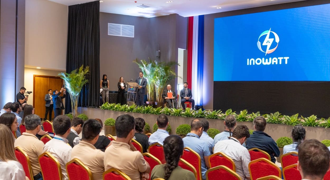 Itaipu entrega prêmios aos vencedores do Inowatt 2024