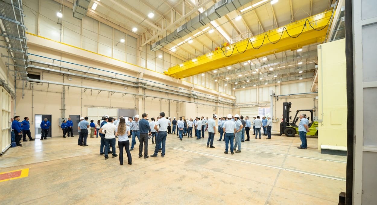 Itaipu inaugura edifício do setor de manutenção da usina