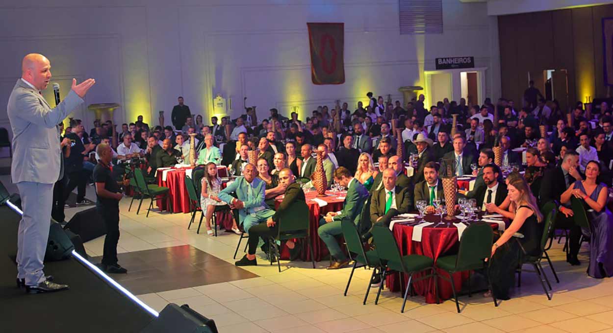 Gala Mundo do Futsal celebrará os melhores da modalidade em Foz do Iguaçu