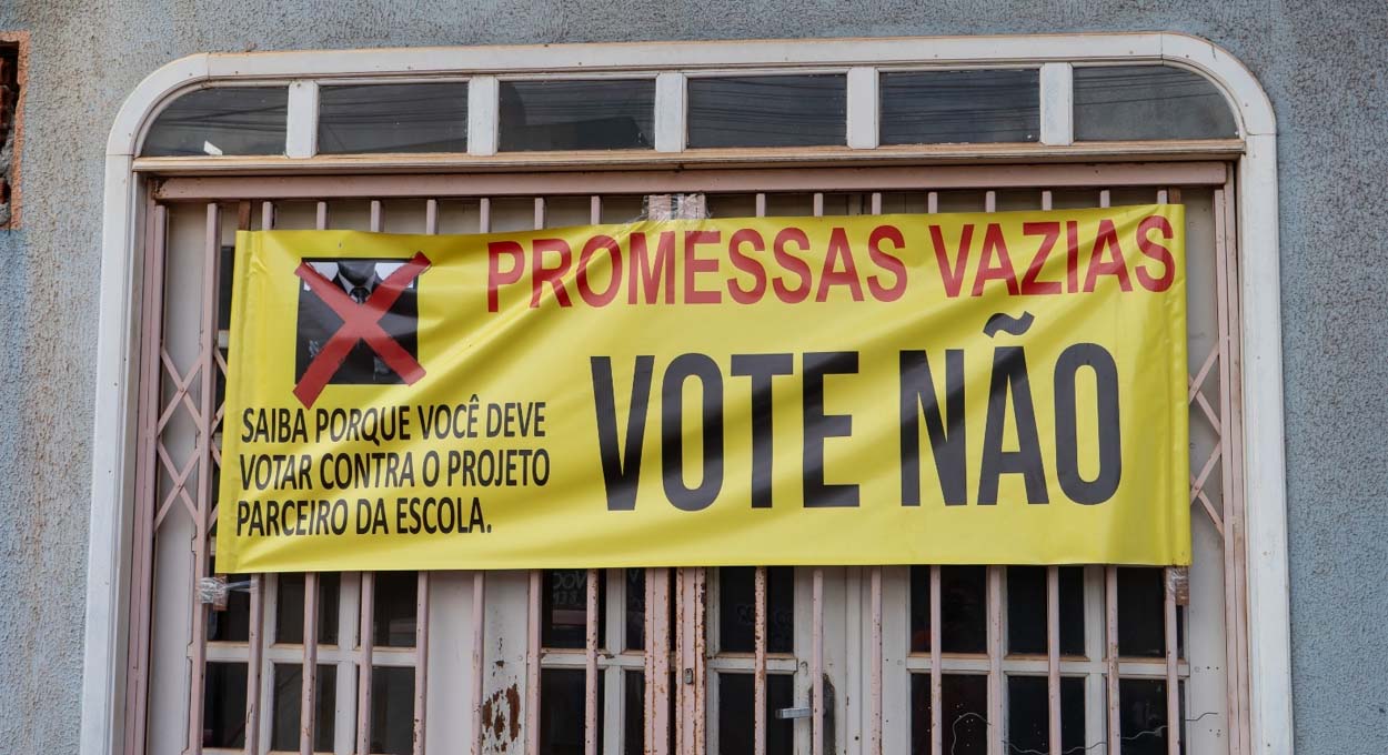 O fim da educação pública no Paraná