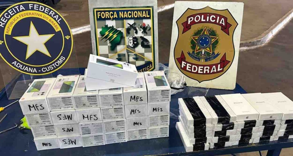 Abordagem na Ponte da Amizade retém R$ 100 mil em celulares do Paraguai