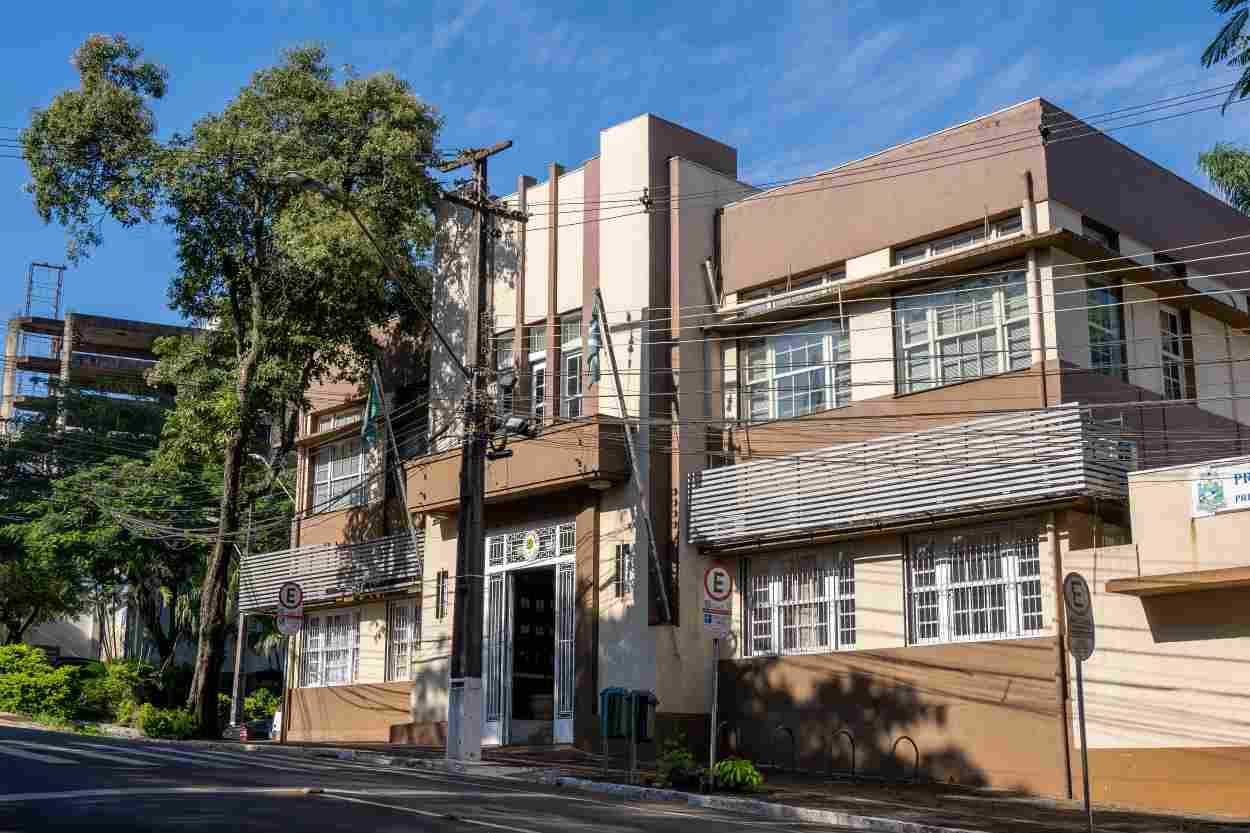 Câmara diz não votar orçamento sem prefeitura incluir R$ 70 milhões em precatórios