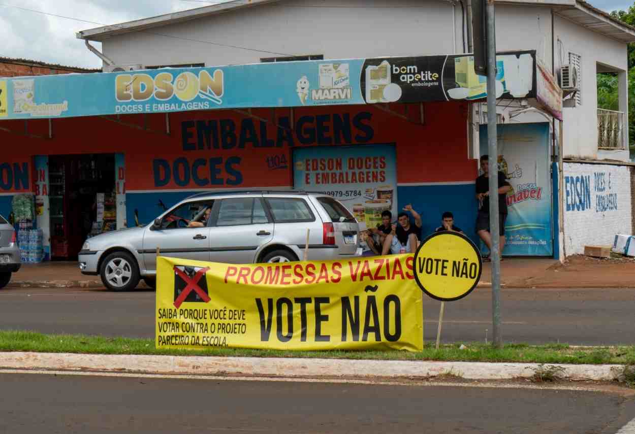 Governo decide e anuncia gestão privada para 4 colégios de Foz do Iguaçu