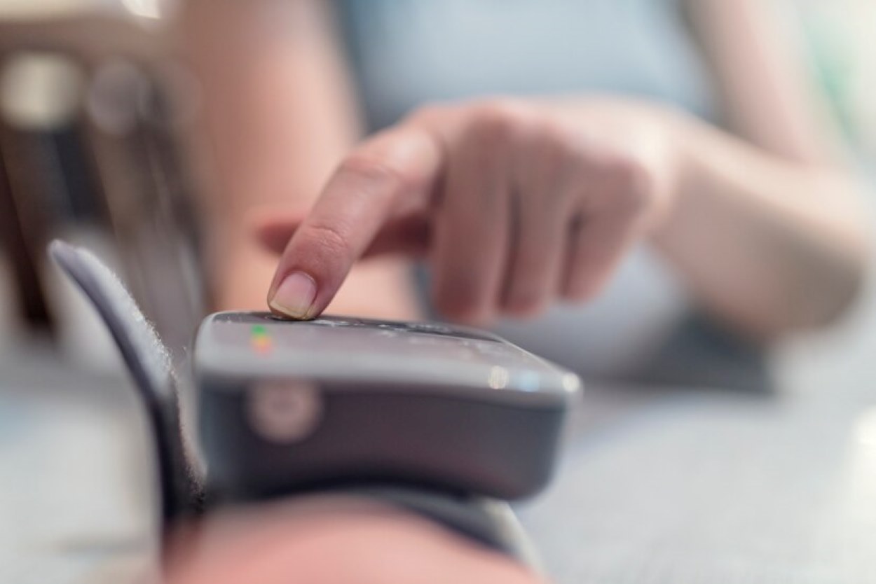 Monitoramento digital para crianças e adolescentes com diabetes vira lei