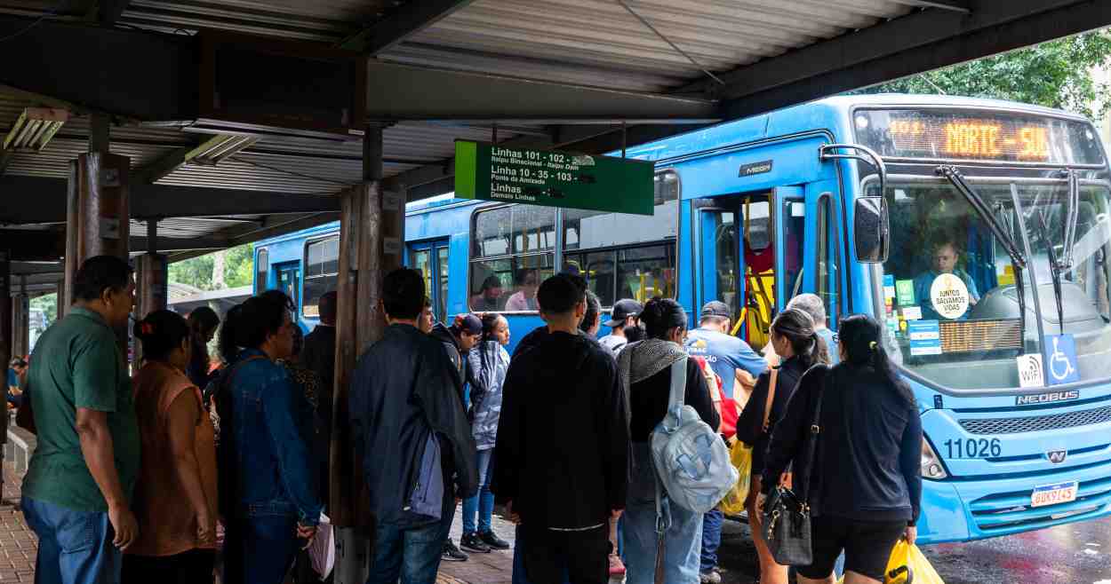 Transporte coletivo e Estarfi: como serão os serviços no fim de ano