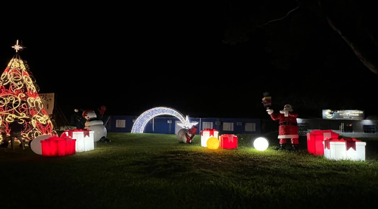 Vila C está decorada pelo Natal Águas e Luzes em Foz do Iguaçu