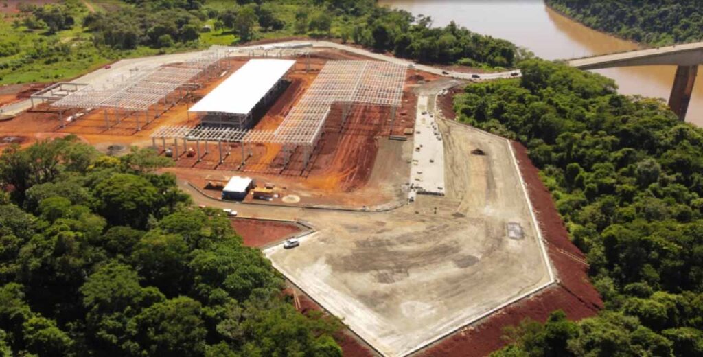 Obras executadas da Perimetral Leste atingem 52,95%