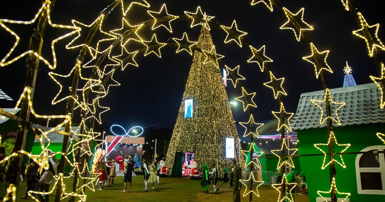 Última chance de curtir o Natal no Gramadão da Vila A