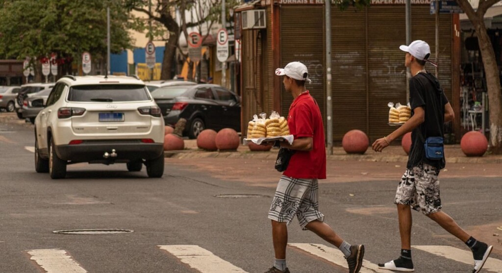 Foz do Iguaçu, uma cidade de migrantes, imigrantes e emigrantes