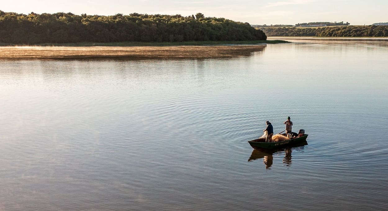 Itaipu lança vídeos no YouTube para comunidades de pescadores