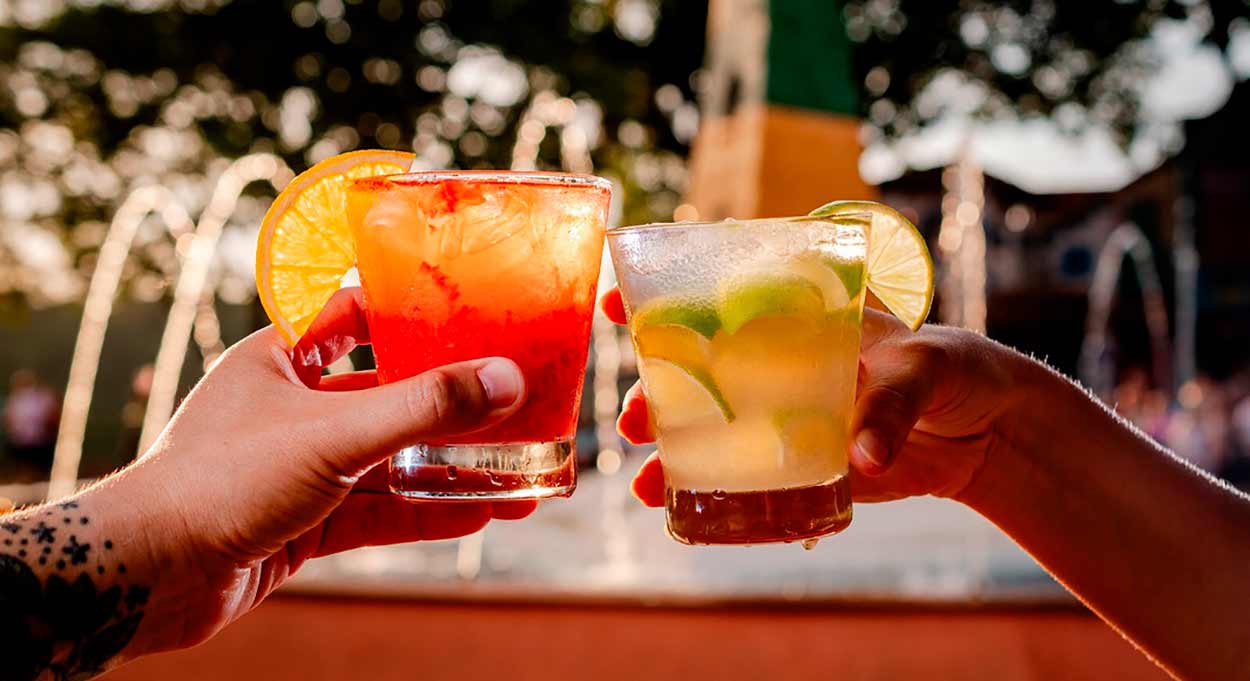 Happy hour: Marco das 3 Fronteiras oferece descontos especiais em fevereiro