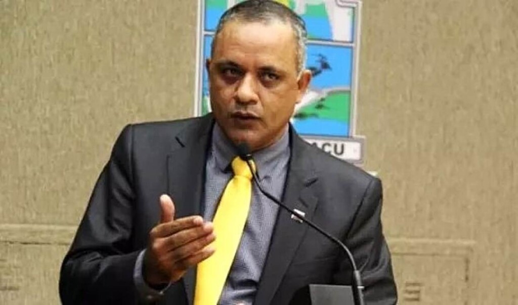 Ex-vereador Coquinho é exonerado da assessoria de Adriano Rorato