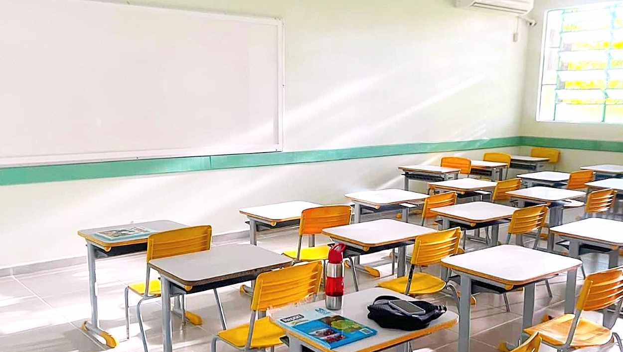 Silva e Luna anuncia pagar prêmio do IDEB, dívida do ex-prefeito