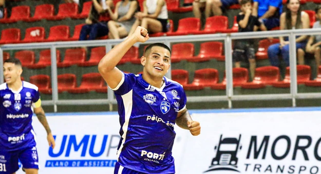 Foz Cataratas vence o Esporte Futuro na estreia do Paranaense 2025