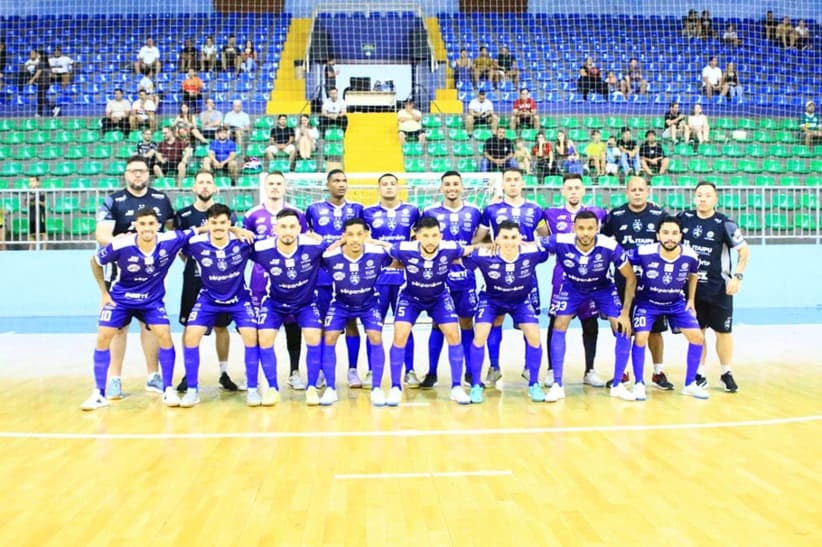 Foz Cataratas perfilado para o duelo contra o Esporte Futuro.
