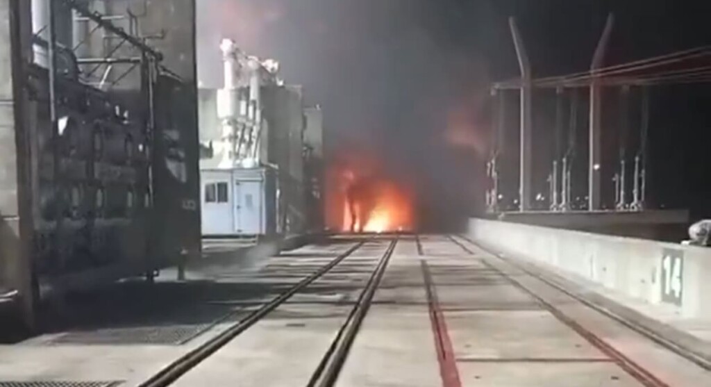 Yacyretá: fire hits hydroelectric power plant transformer on the Paraná River