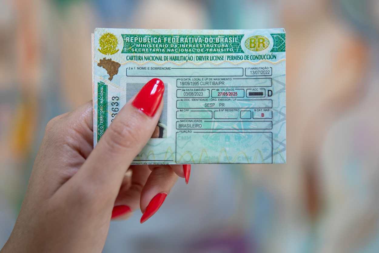 Paraná adotará CNH Social para emitir carteira de motorista gratuita