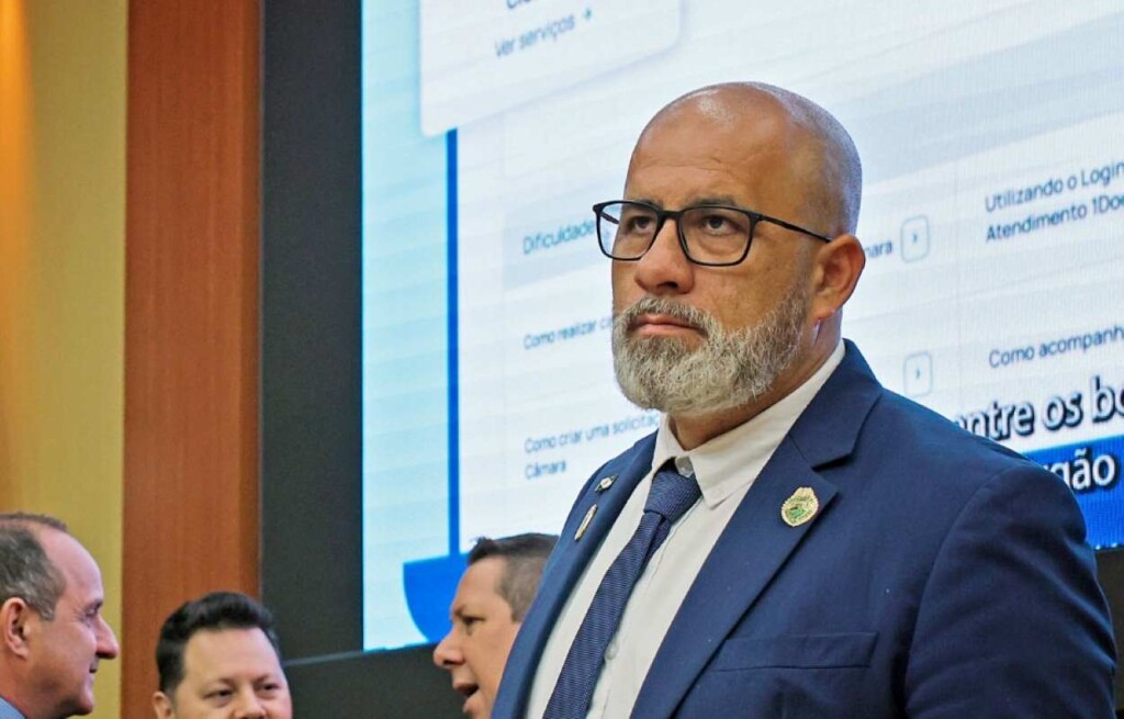 Vereador Fruet fala sobre a ‘lei da vitrine’, de sua autoria
