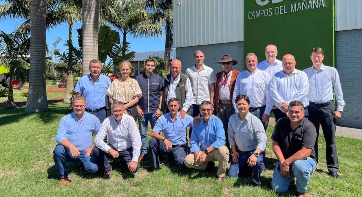 Visita ao Paraguai incluiu várias locações na região próxima a Ciudad del Este.