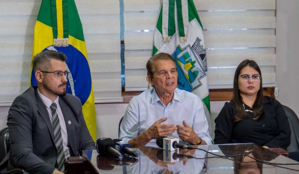 Prefeitura divulga balanço dos cem dias de Silva e Luna no governo