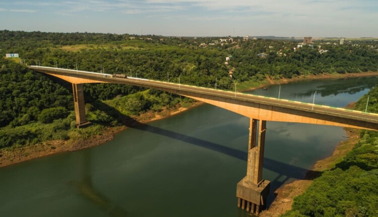 Fronteira da cidade argentina de Puerto Iguazú com Foz do Iguaçu e Presidente Franco é um dos pontos escolhidos.