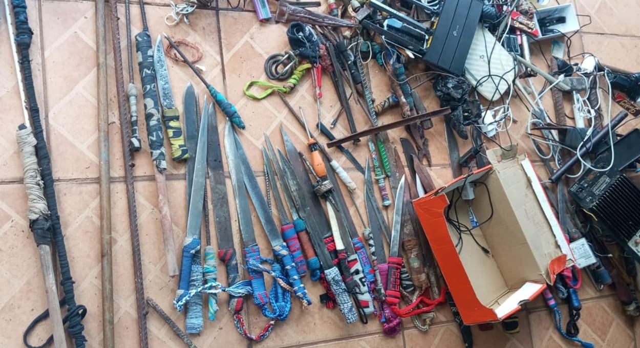 Materiais apreendidos no interior da penitenciária da segunda maior cidade do Paraguai.