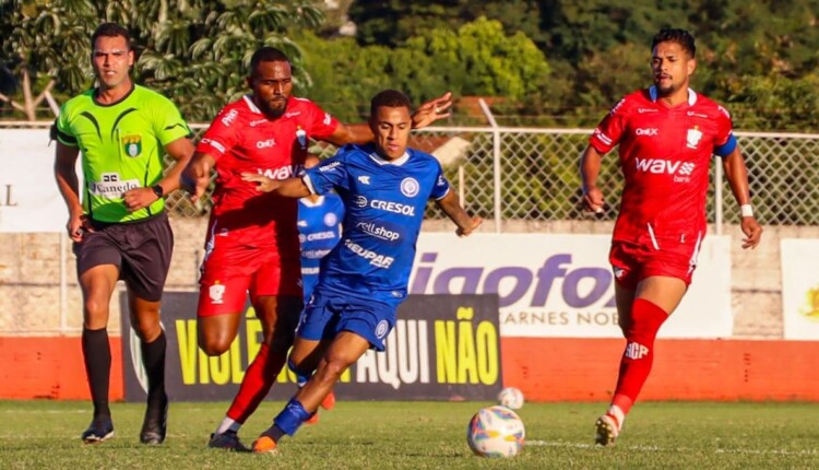 Foz do Iguaçu FC não conseguiu converter as oportunidades em gol.