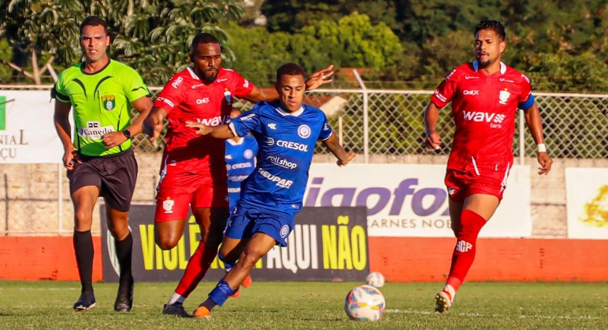 Foz do Iguaçu FC não conseguiu converter as oportunidades em gol.
