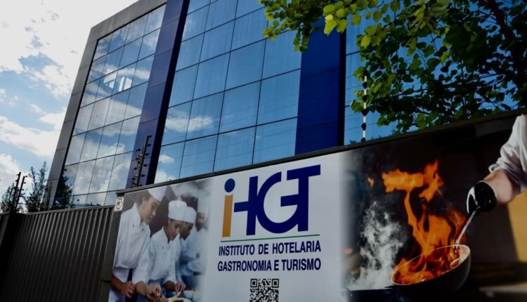 Sede do Sindhotéis Foz do Iguaçu também abriga um centro de capacitação.