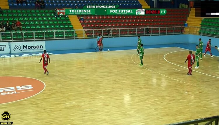 Duelo entre Foz Futsal e Toledense ocorreu no Ginásio Alcides Pan, em Toledo, com transmissão ao vivo da GH Web TV.