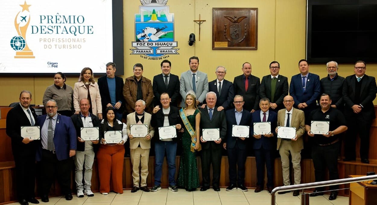 Cada vereador de Foz do Iguaçu pôde indicar um homenageado.