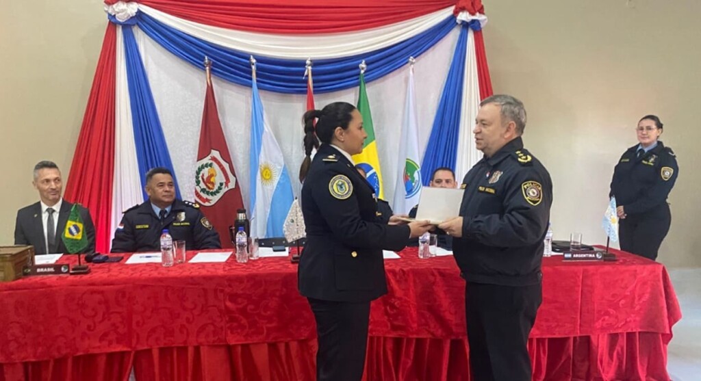 Comando Tripartite: policial argentina é a primeira mulher a assumir presidência