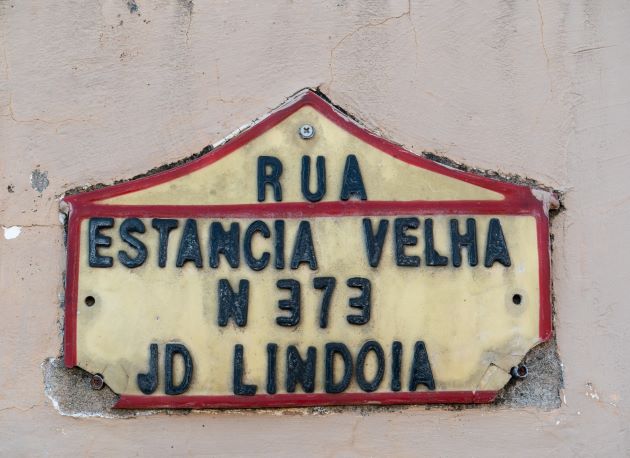 Ruas sem placas