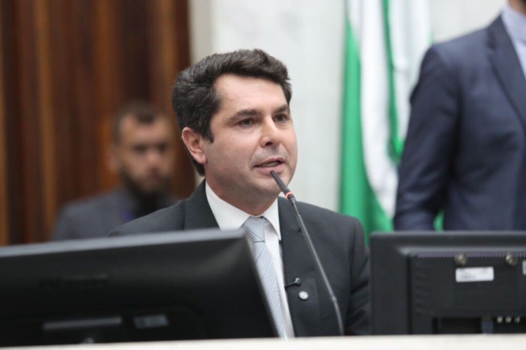 Assembleia adotará rigor contra discursos ofensivos de deputados