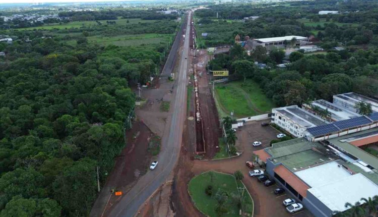 Duplicação interdita rua de acesso à Rodovia das Cataratas em Foz do Iguaçu
