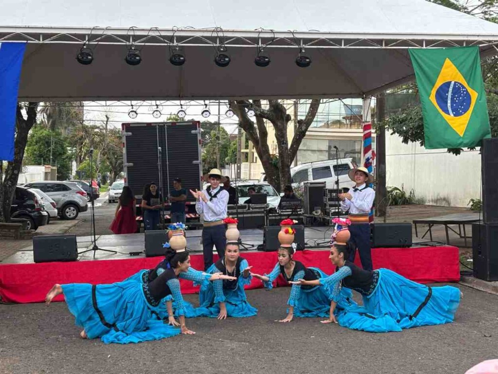 Festa do Povo Paraguaio movimenta Foz com polca, chipa e reviro