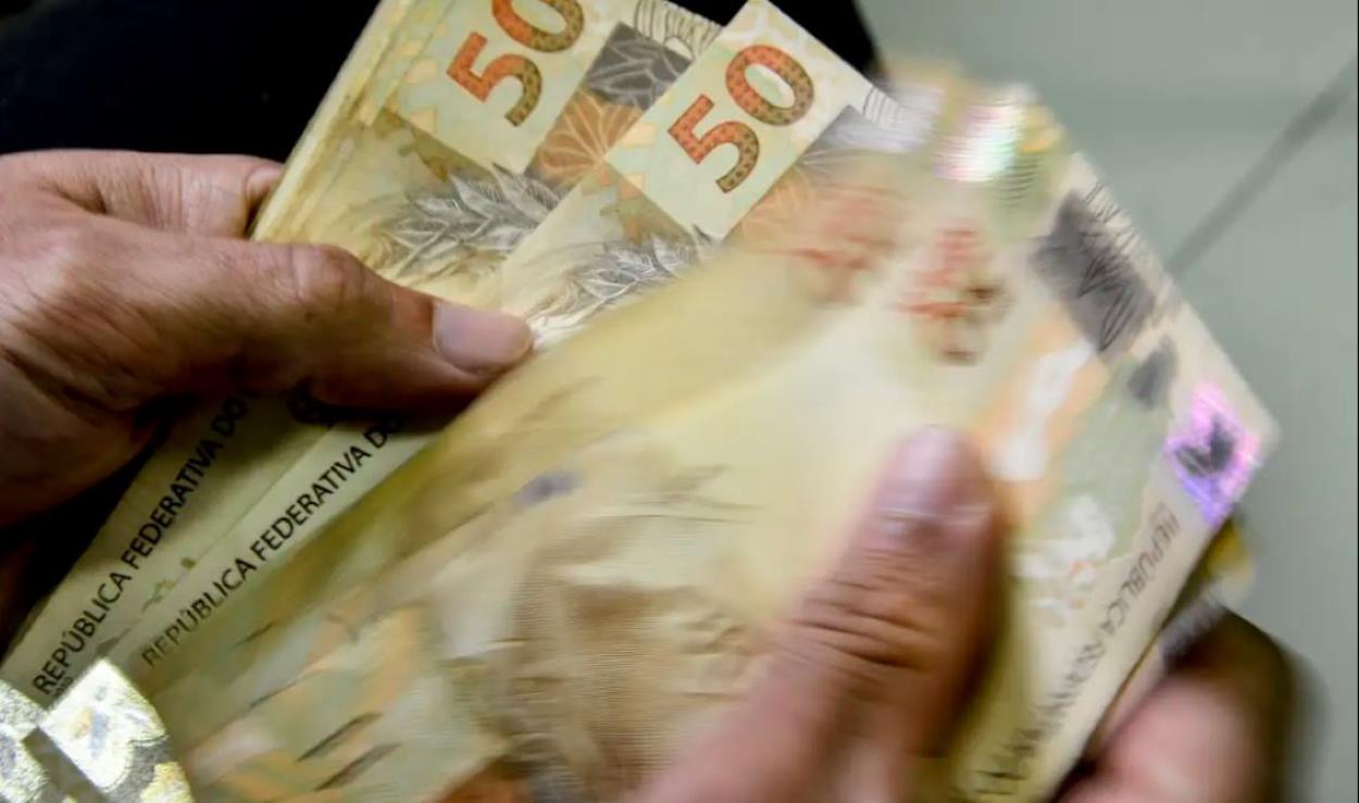 Negociações da data-base mobilizam categorias profissionais em Foz do Iguaçu