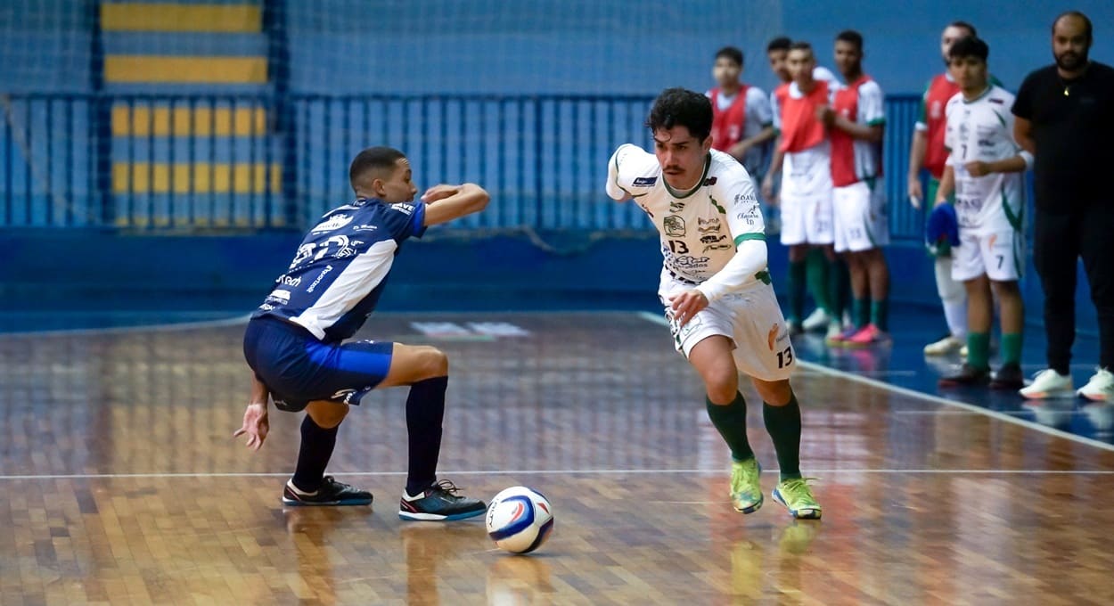 De volta ao Foz Futsal, MG foi um dos destaques da partida.