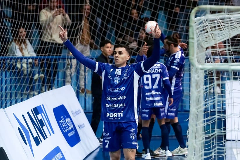 Apoio da torcida poderá fazer a diferença na próxima partida.