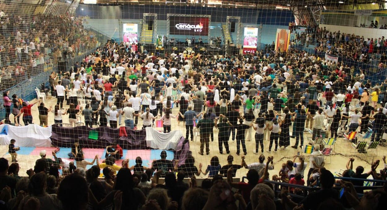 Evento em Foz do Iguaçu é um dos maiores do Oeste do Paraná.
