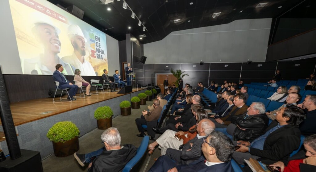 Itaipu auxiliará na capacitação de engenheiros de pequenas cidades