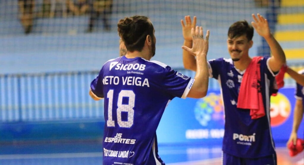 Foz Cataratas Futsal recebe o Pato no Ginásio Costa Cavalcanti