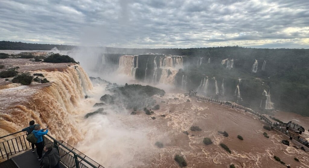 Veja a previsão do tempo em Foz do Iguaçu e a vazão das Cataratas
