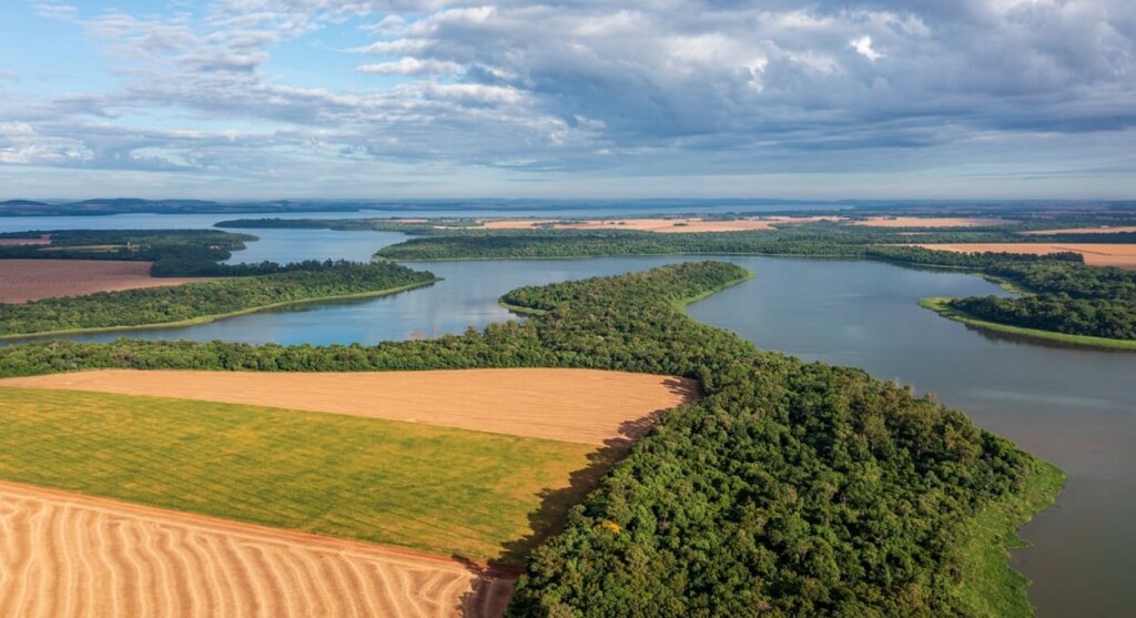 Itaipu lança site público com coordenadas geodésicas da região do lago