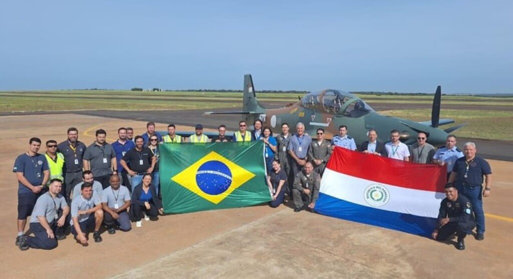 Pilotos das aeronaves compradas pelo Paraguai receberam treinamento no Brasil.
