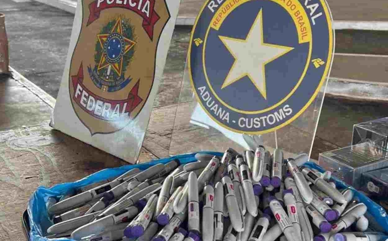 Carro com dois casais levava 400 canetas injetáveis avaliadas em R$ 748 mil